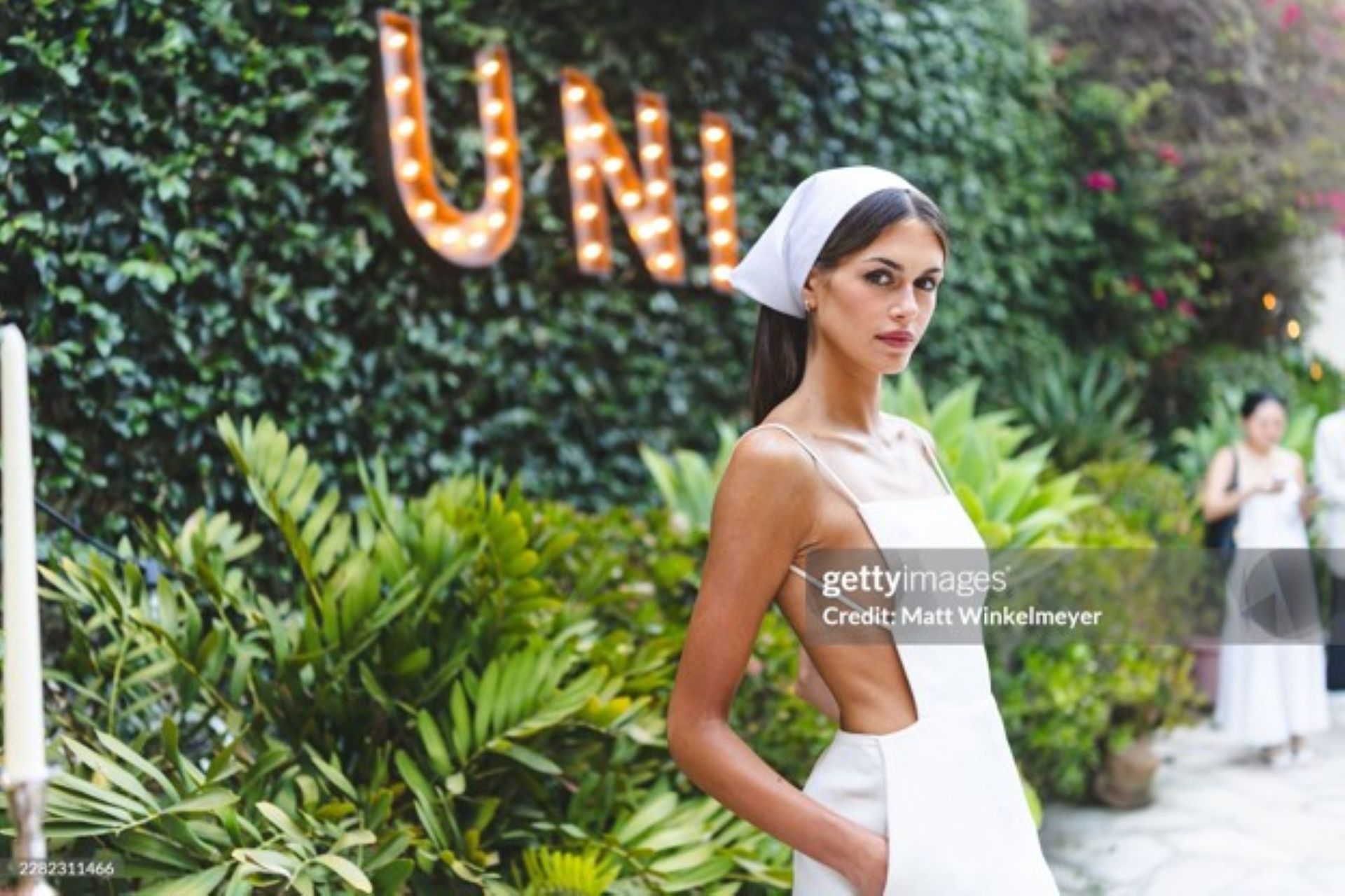 Η Kaia Gerber φόρεσε Calvin Klein Collection στο Summer Uni Party